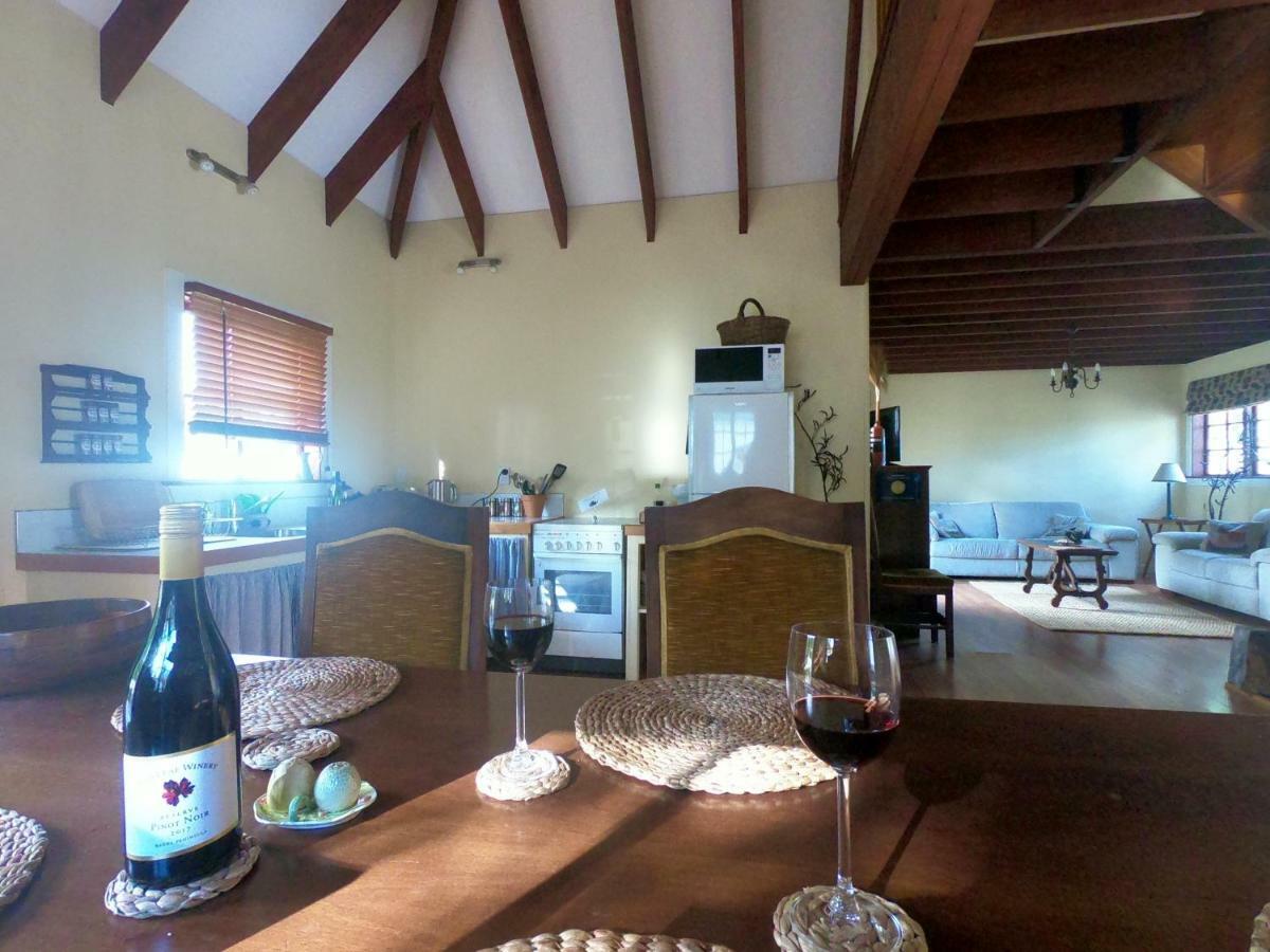Gunyah Country Estate Villa Windwhistle ภายนอก รูปภาพ