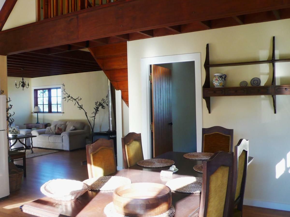 Gunyah Country Estate Villa Windwhistle ภายนอก รูปภาพ